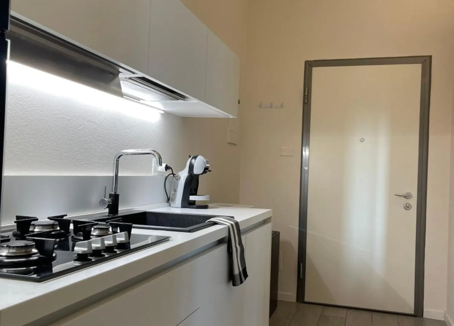 Apartment Balsamico Suites 2 - Near Ferrari Museum & Railway Modena